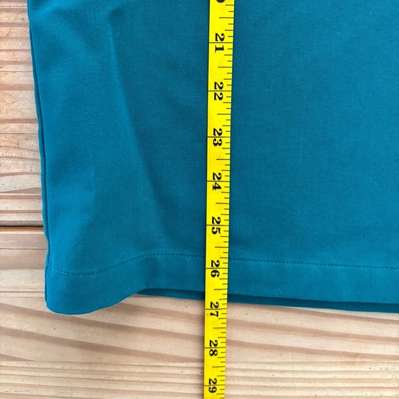 Figs Women's Green V-Neck Short Sleeve Top - Picture 8 of 10